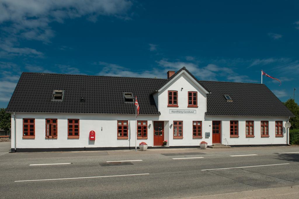 Skjoldbjerg Garnihotel Vorbasse Buitenkant foto